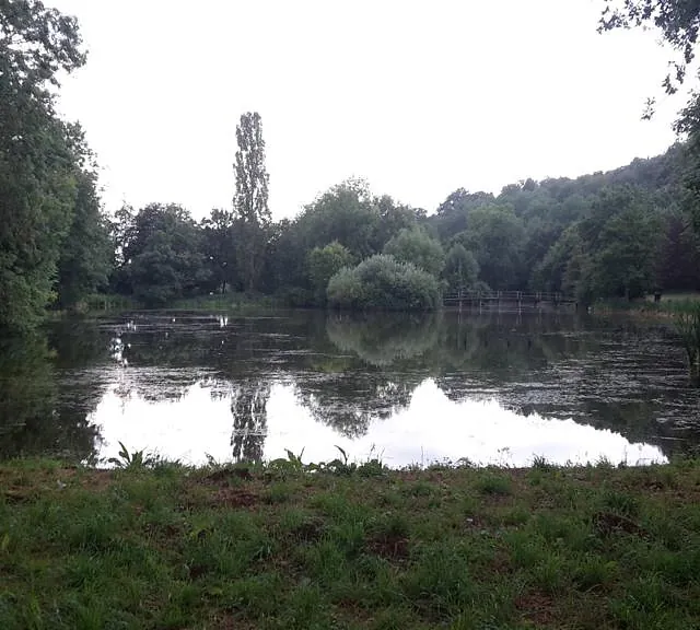 Quelle Saint Etienne im Garten der Stille